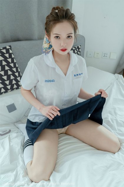 韩国丰满一级毛片免费海报